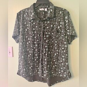 L. L. Bean Men's Signature Woven Cotton Button-Down Camp Hike Graphic Shirt. L.